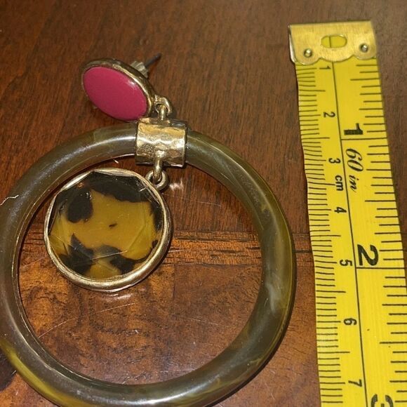 NWT Chico’s hoops tortoise gold tone earrings - Picture 3 of 7